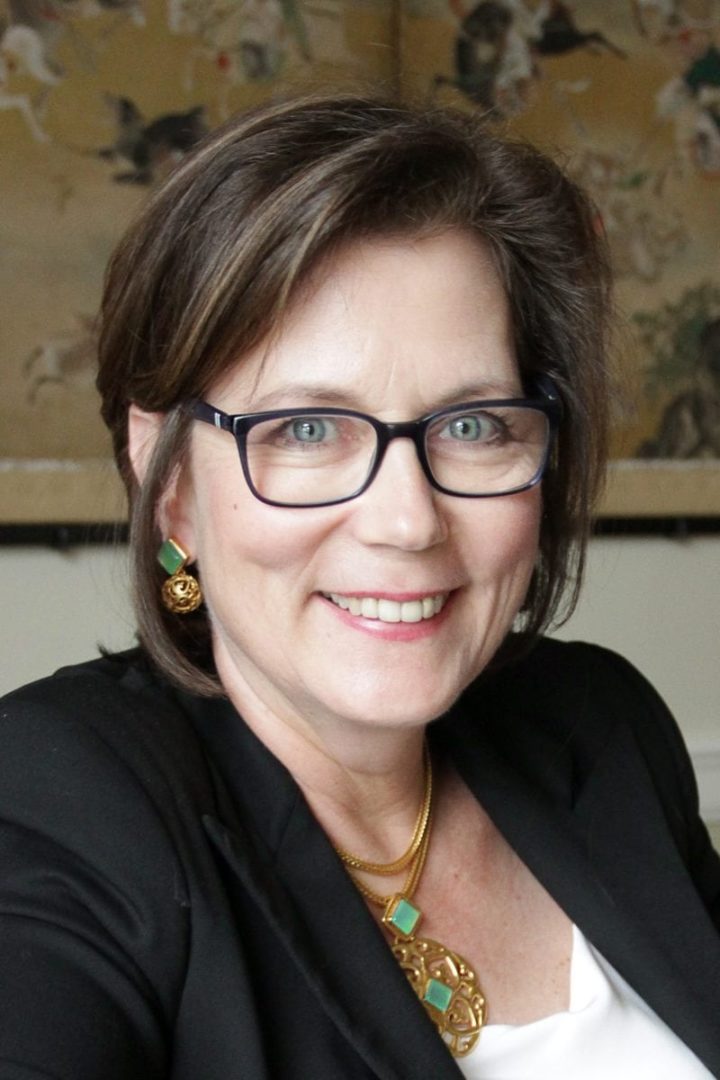 Julie Lindsey, Founder of Julie Vos Jewelry