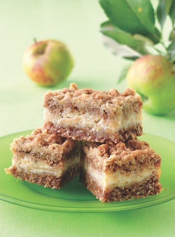 Sour Cream Apple Bars