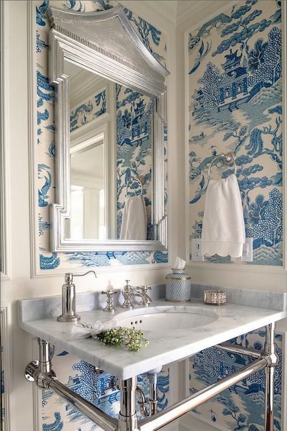 blue chinoiserie wallpaper